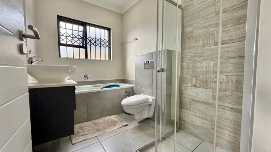 3 Bedroom Property for Sale in Fairview Eastern Cape